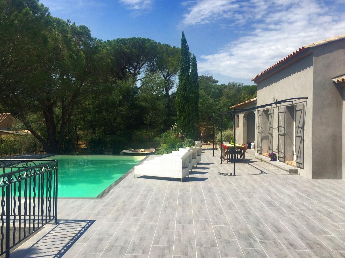 Cozy Villa In Le Plan-De-La-Tour With Swimming Pool Extérieur photo